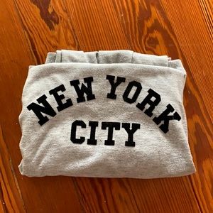 DIVIDED H&M - “New York City” casual sweater